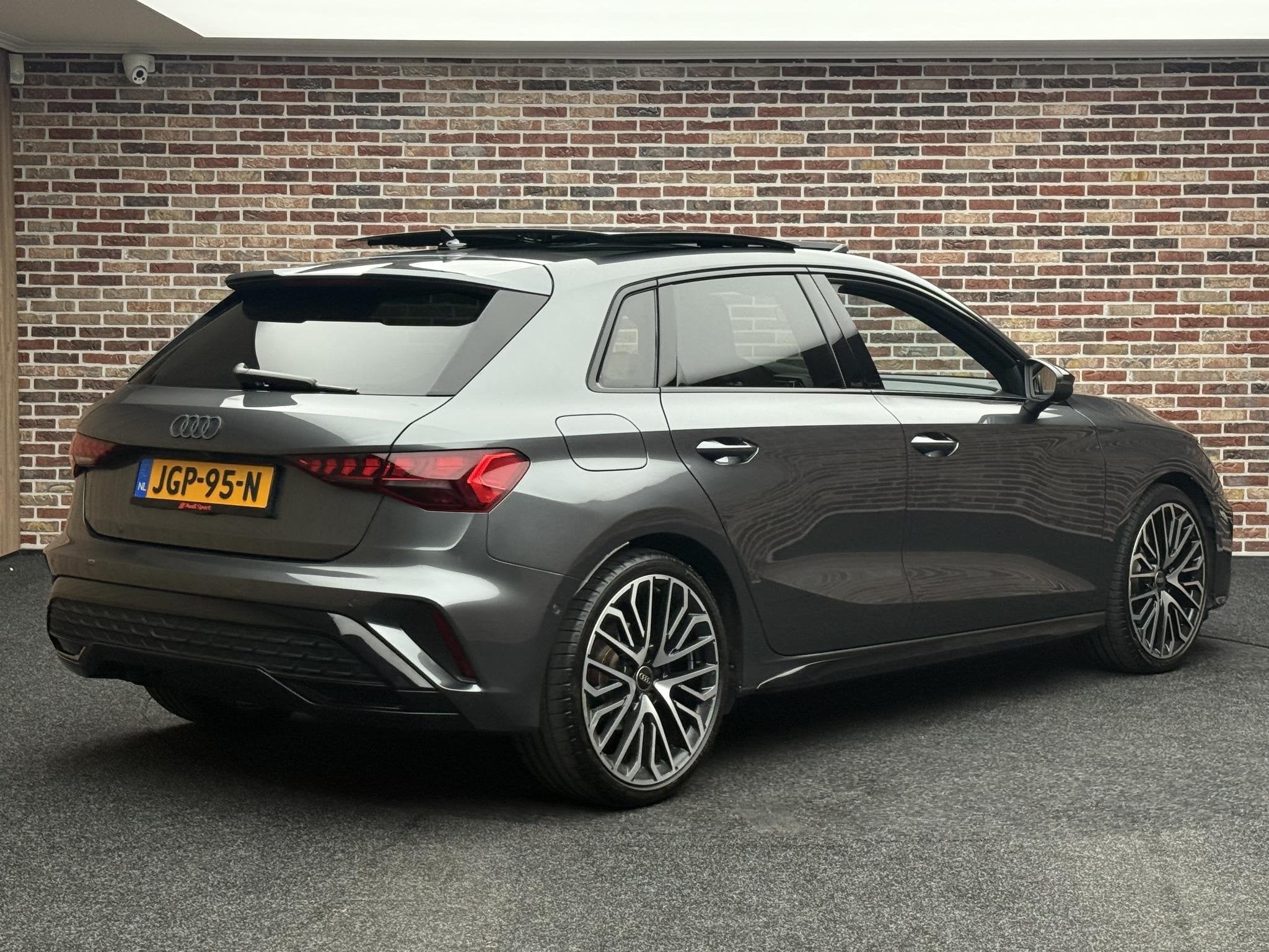 Audi A3 Sportback 35 TFSI Advanced edition 3x S-Line Panoram, Auto's, Audi, 1300 kg, 4 cilinders, Automatische klimaatregeling