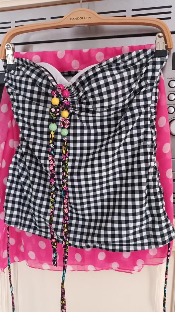 Livera tankini top maat 40 zwart wit geruit incl pareo, Kleding | Dames, Badmode en Zwemkleding, Zwart, Ophalen of Verzenden, Zo goed als nieuw