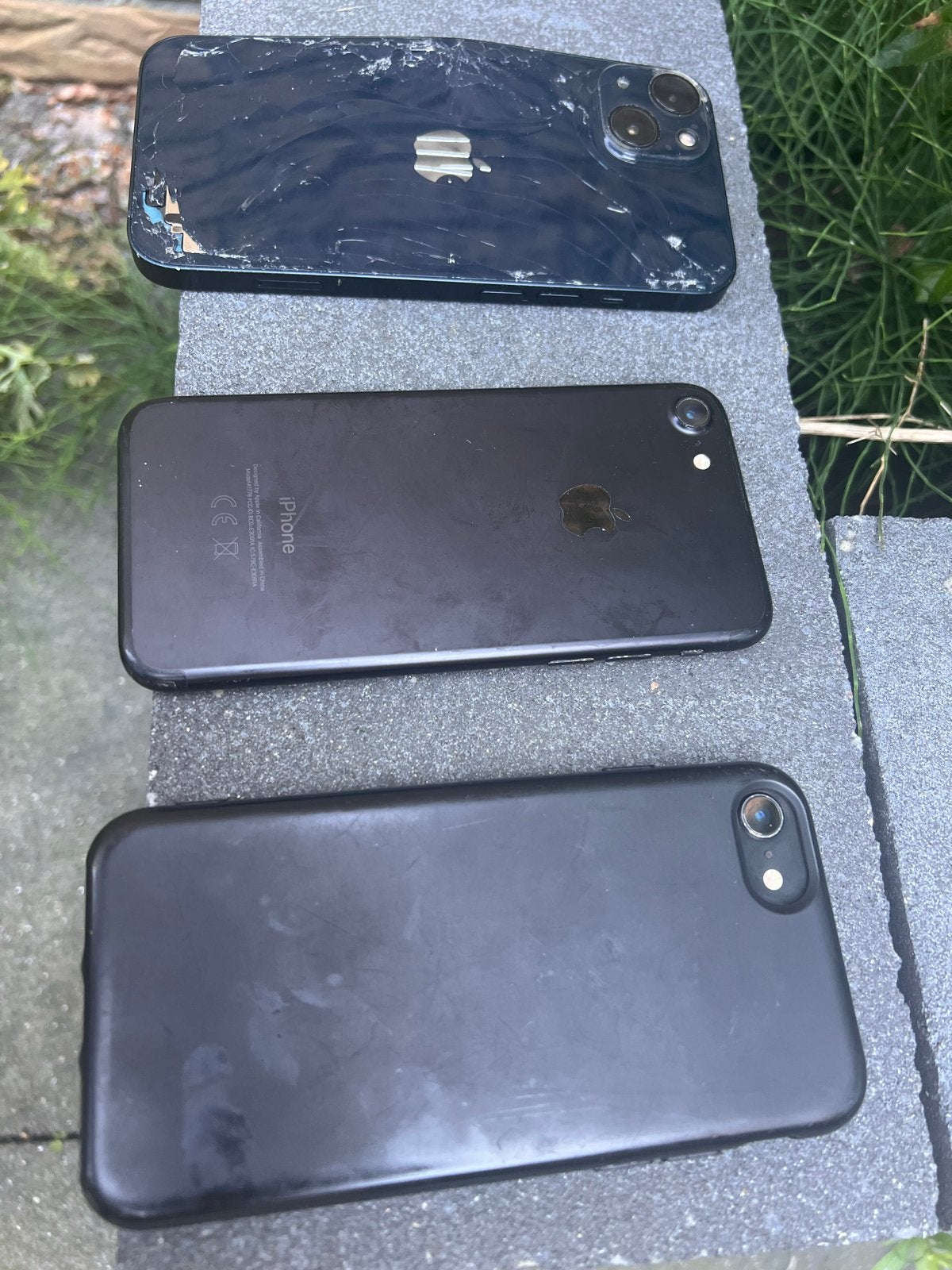 3 iPhones voor onderdelen of reparatie (iCloud lock), Telecommunicatie, Mobiele telefoons | Apple iPhone, Overige modellen, Zwart