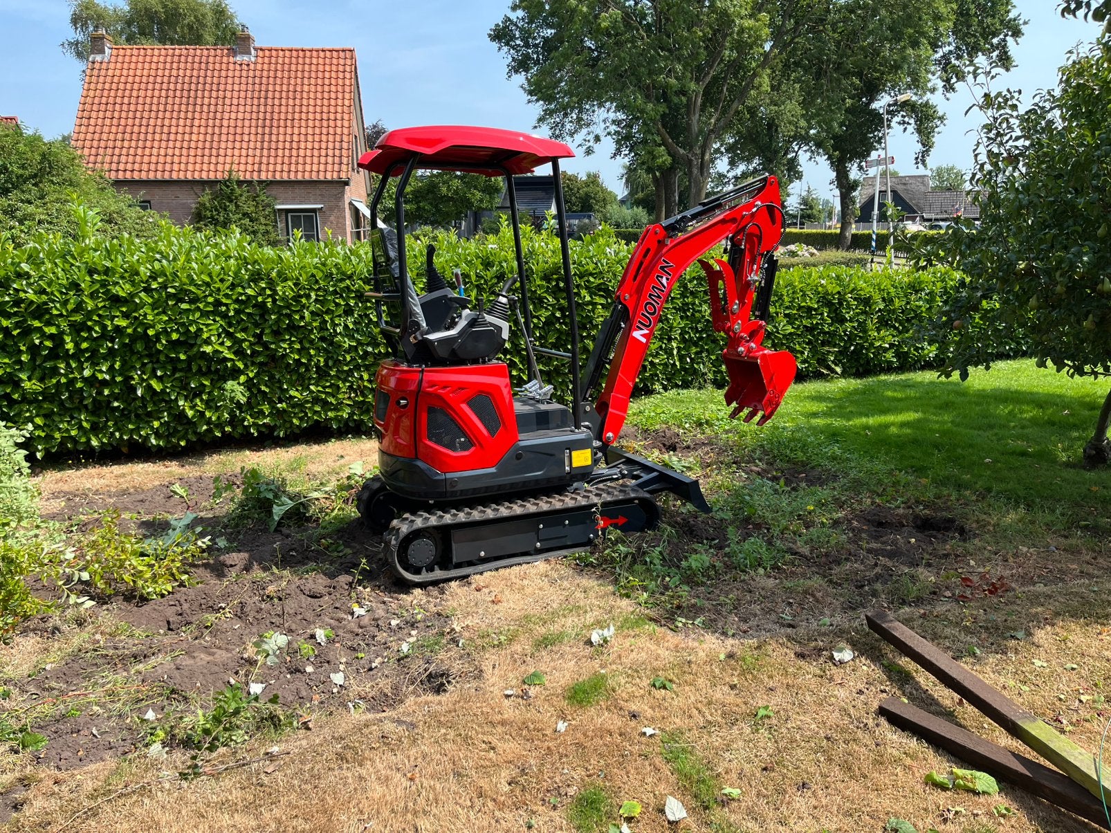 Nuoman 1.8 ton minigraver - 18kW 3 cil diesel, Ophalen, Graafmachine