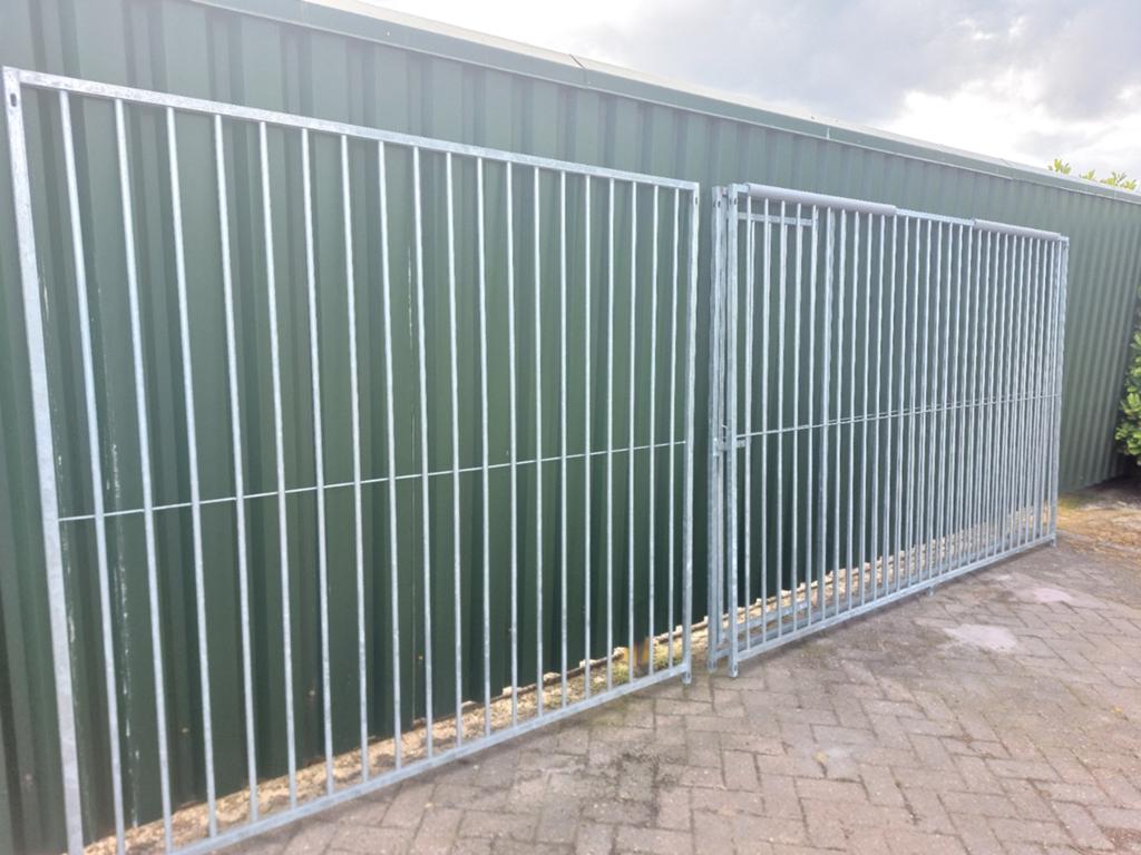 2 hondenrennen, Ophalen of Verzenden, Gebruikt, 110 cm of meer, 100 cm of meer