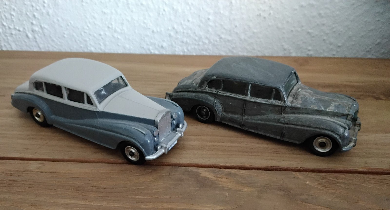 Dinky Toys Rolls Royce Silver Wraith (2 stuks), Ophalen of Verzenden, Gebruikt