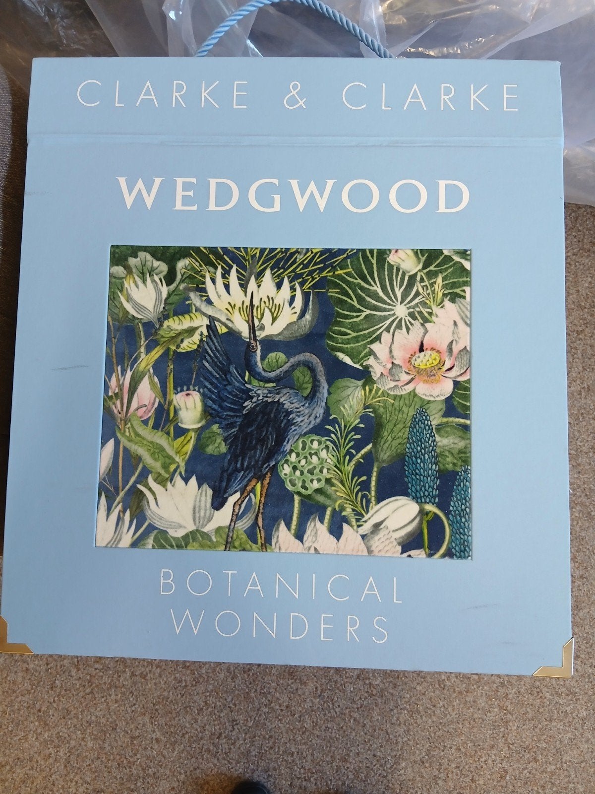 Clarke & Clarke Wedgwood Botanical Wonders Stofstalen, Ophalen, Overige materialen, Meerkleurig, Nieuw