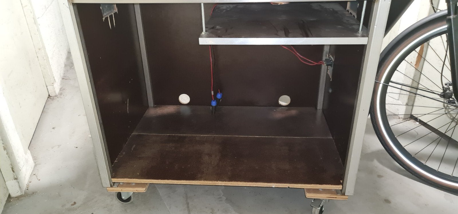 Flightcase op wielen - 84x93x60 cm, Ophalen of Verzenden, Gebruikt, Overige instrumenten, Flightcase