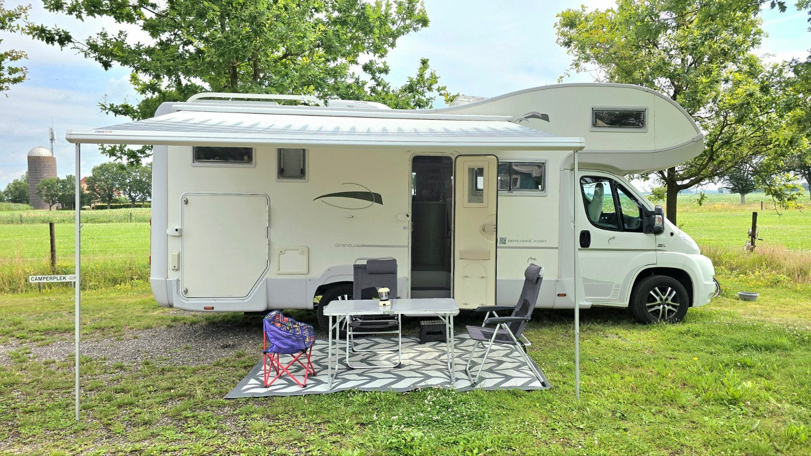 Caravans And Camping Roller