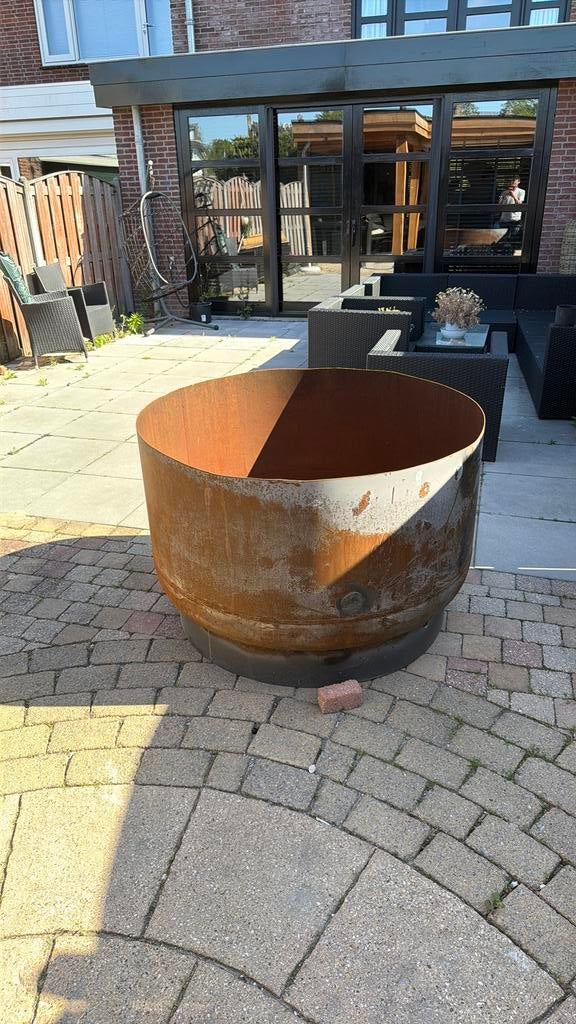 Vuurton staal, Tuin en Terras, Ophalen, Minder dan 30 cm, Rond, Zo goed als nieuw