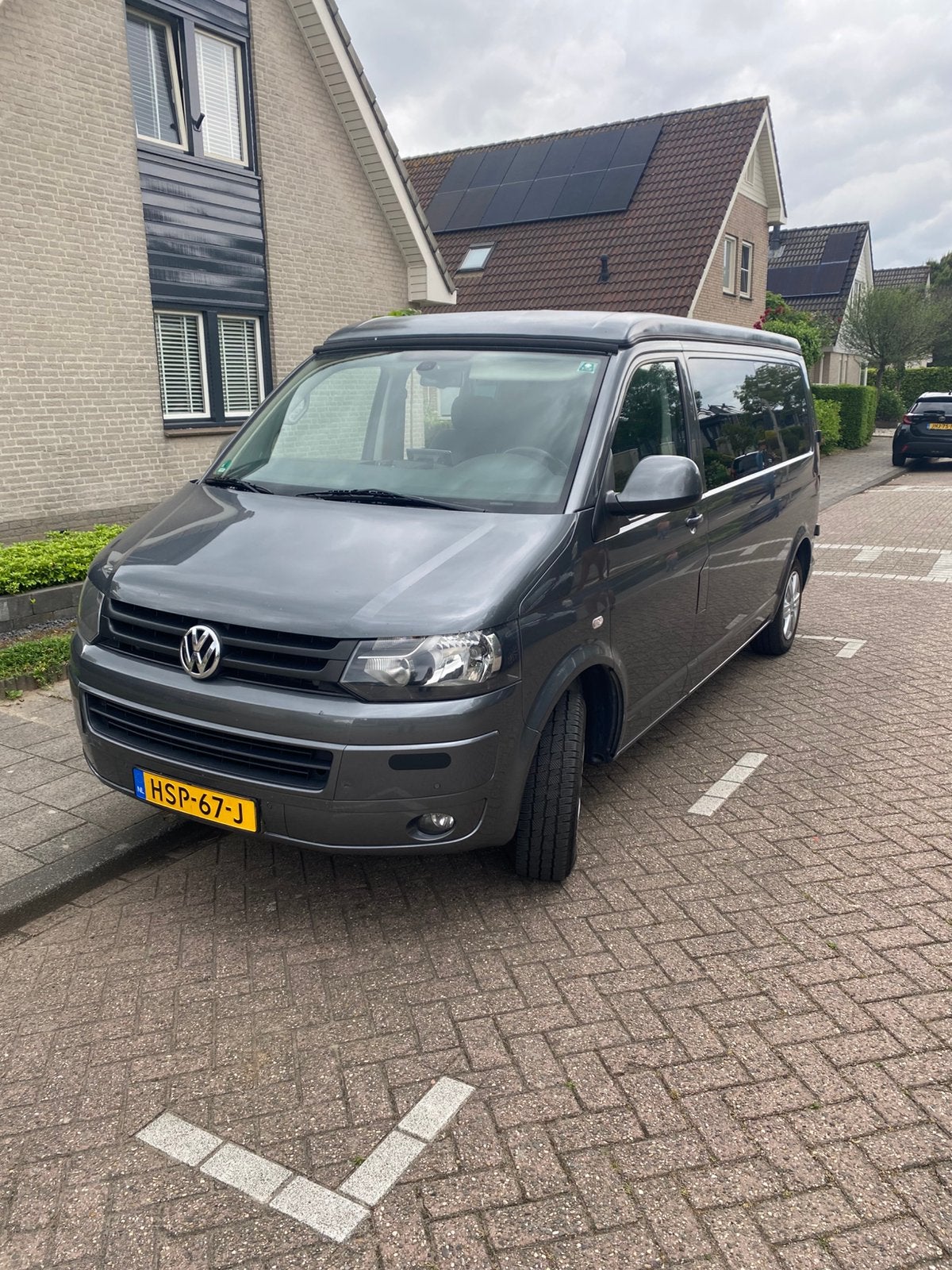 Vw t5 camper ( moet van binnen nog afgewerkt worden), Ophalen, Zo goed als nieuw