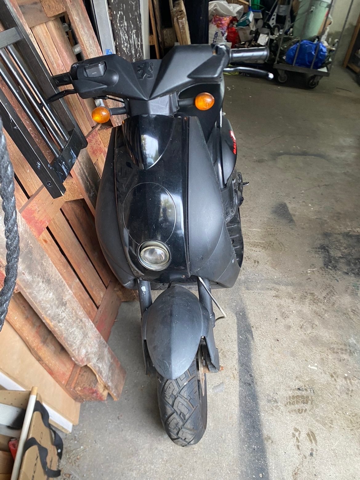 Peugeot ludix 70cc, Fietsen en Brommers, Tweetakt, Gebruikt, Maximaal 45 km/u, Ophalen of Verzenden