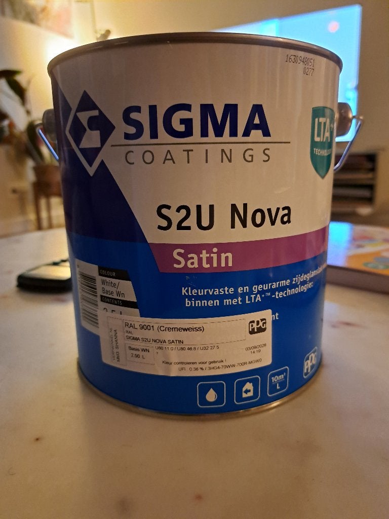 Nieuwe pot SIGMA Nova S2U Satin RAL 9001 Cremewit 2,5 liter, Doe-het-zelf en Verbouw, Verf, Beits en Lak, Wit, Nieuw, Ophalen of Verzenden