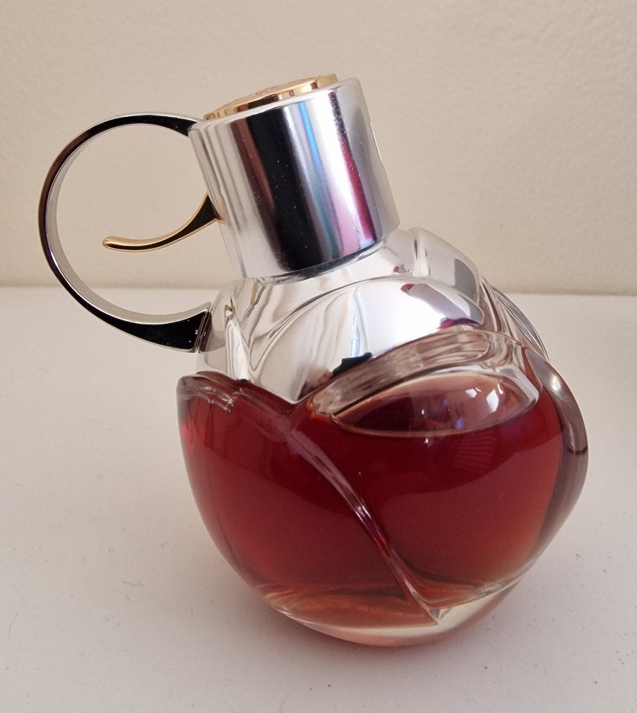 Azzaro Wanted Girl Eau de Parfum 50ml, Sieraden, Tassen en Uiterlijk, Ophalen of Verzenden, Gebruikt
