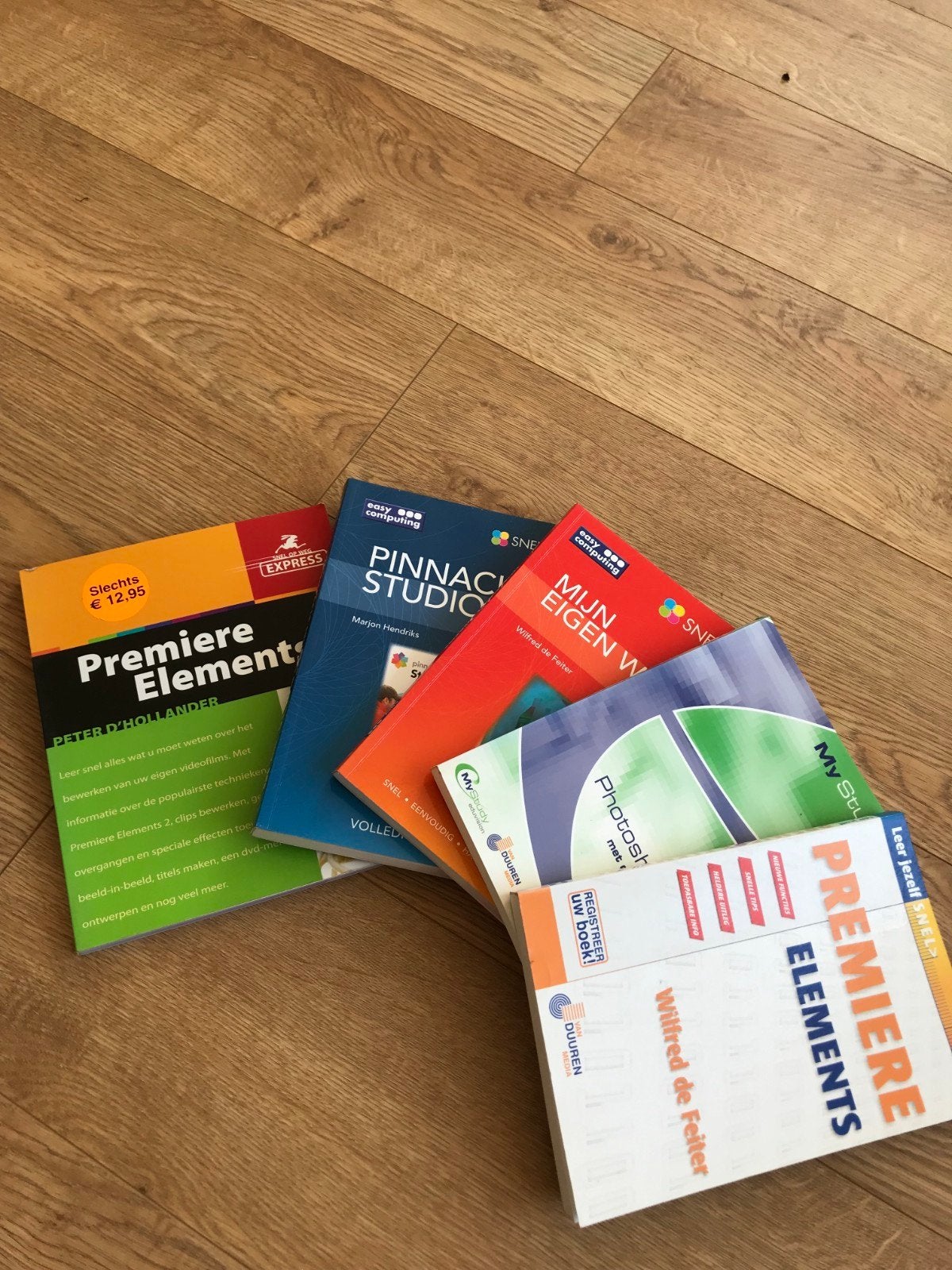 Boeken over videobewerking, webdesign en Photoshop, Ophalen of Verzenden, Gelezen, Internet of Webdesign