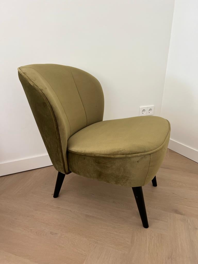 WOOOD fauteuil Sara army fluweel - Zo goed als nieuw, Minder dan 75 cm, Ophalen of Verzenden, Zo goed als nieuw, Stof