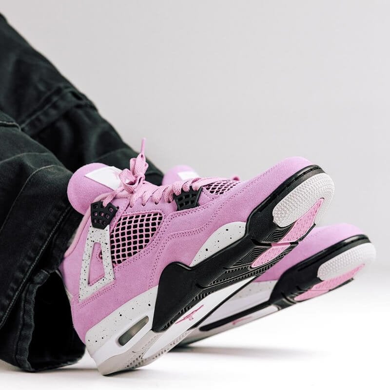 Nike Air Jordan 4 Retro Orchid Roze Sneakers, Kleding | Dames, Schoenen, Ophalen of Verzenden, Zo goed als nieuw, Roze, Sneakers of Gympen
