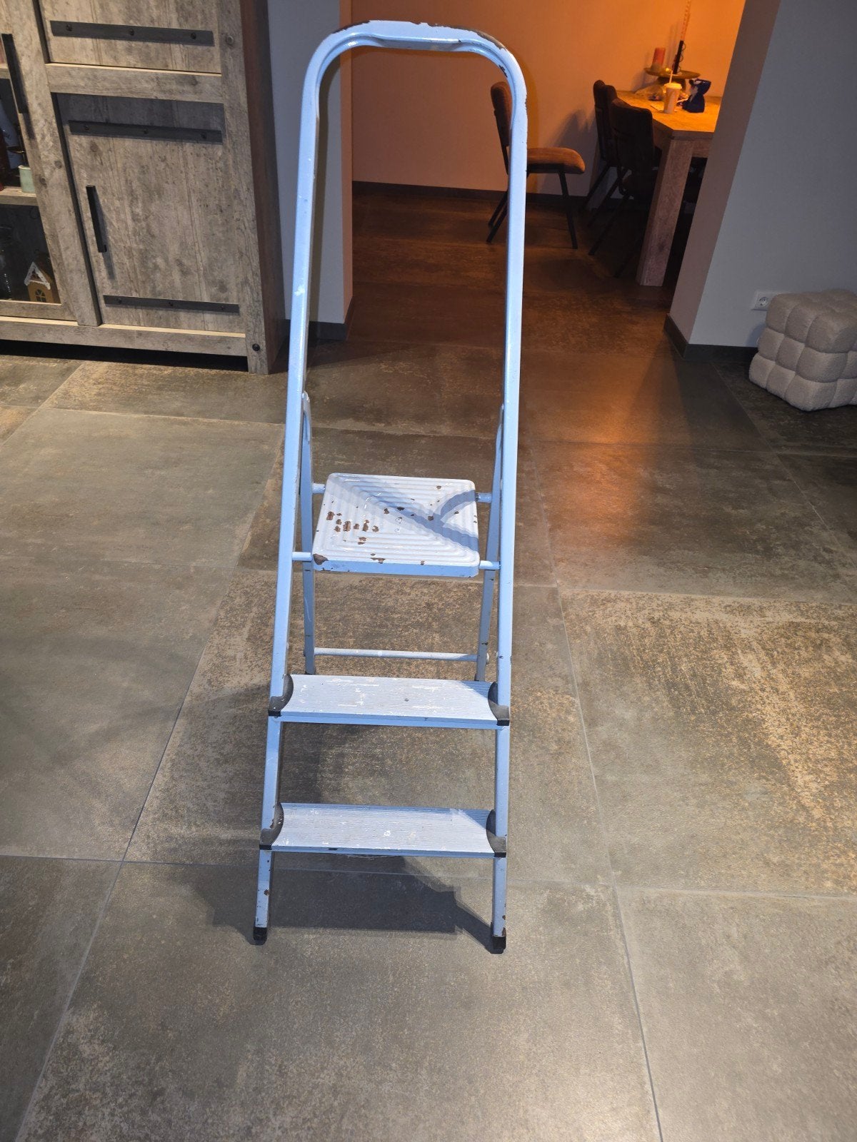 Stevige huishoudtrap met 3 treden, Ophalen, Gebruikt, Trap, Minder dan 2 meter