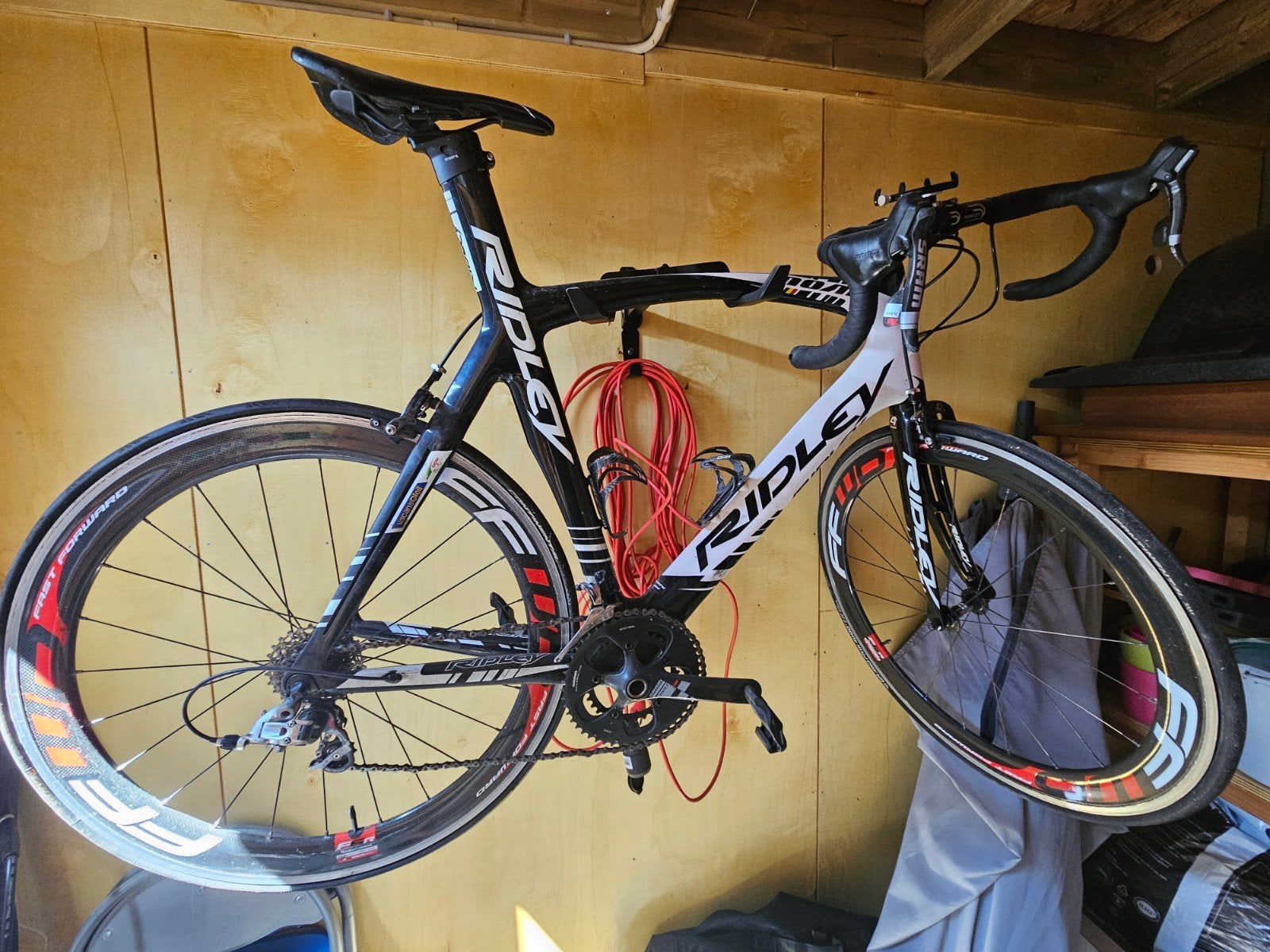 Ridley racefiets - Carbon frame, 20+ versnellingen, Fietsen en Brommers, Fietsen | Racefietsen, 28 inch, Gebruikt, Carbon, Meer dan 20 versnellingen