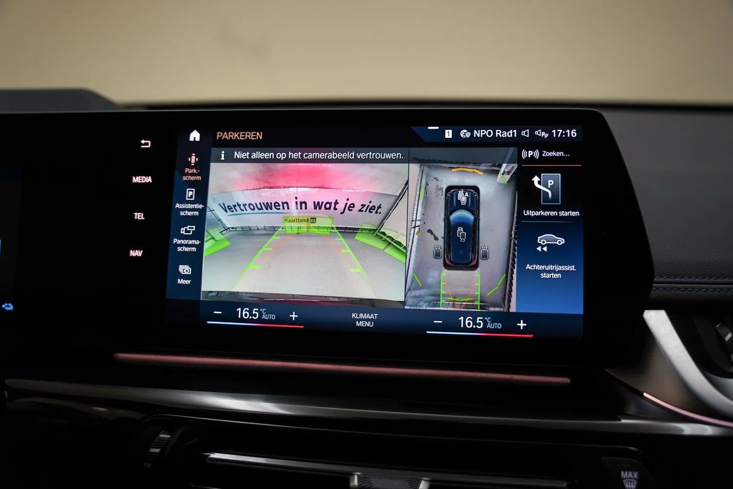 Foto 7 van BMW X1 xDrive25e M Sport Shadow [ SOH 92,5% ] [ LED HUD 360