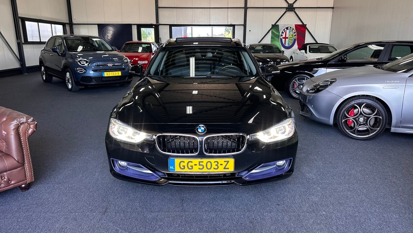 BMW 3-Serie 316I Touring AUT Sport2015 Zwart Panoramadak, Auto's, Automaat, Zwart, 4 cilinders, 1445 kg