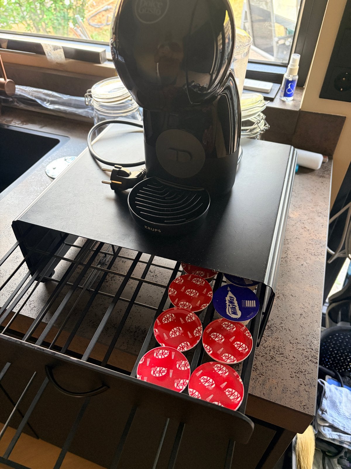 Nescafé Dolce Gusto picollo met cupshouder, Koffiepads en cups, Gebruikt, Koffiemachine, Ophalen of Verzenden