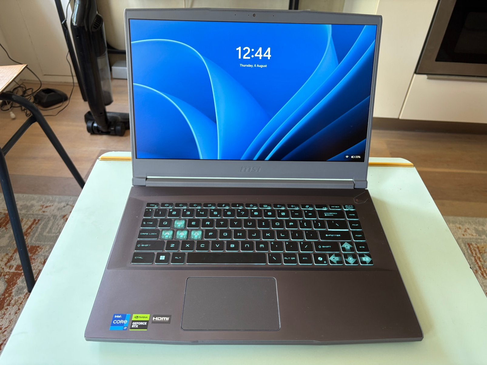 MSI thin 15 i7 gaming laptop, november 2025, Computers en Software, Windows Laptops, Ophalen, Zo goed als nieuw, 15 inch, Gaming