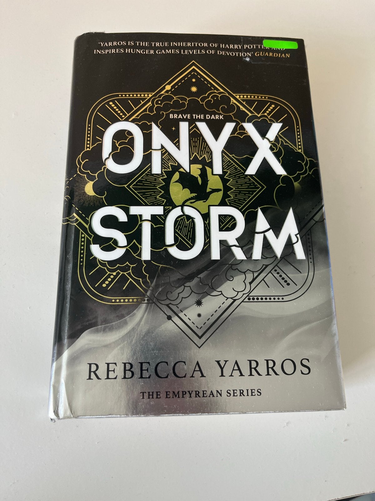 Onyx Storm - Rebecca Yarros (The Empyrean Series), Ophalen of Verzenden, Gelezen
