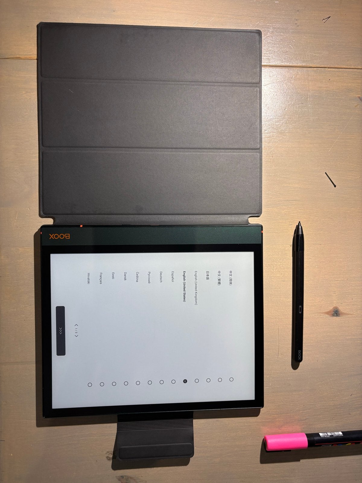 Boox Tablet met hoes en stylus - Zo goed als nieuw, Computers en Software, Verzenden, Touchscreen, Zo goed als nieuw, 10 inch of meer