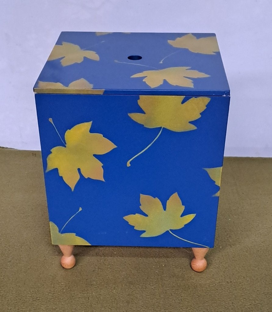 Houten speelgoed opbergdoos met knikkers, Kinderen en Baby's, Speelgoed | Houten speelgoed, Ophalen of Verzenden, Gebruikt, Overige typen