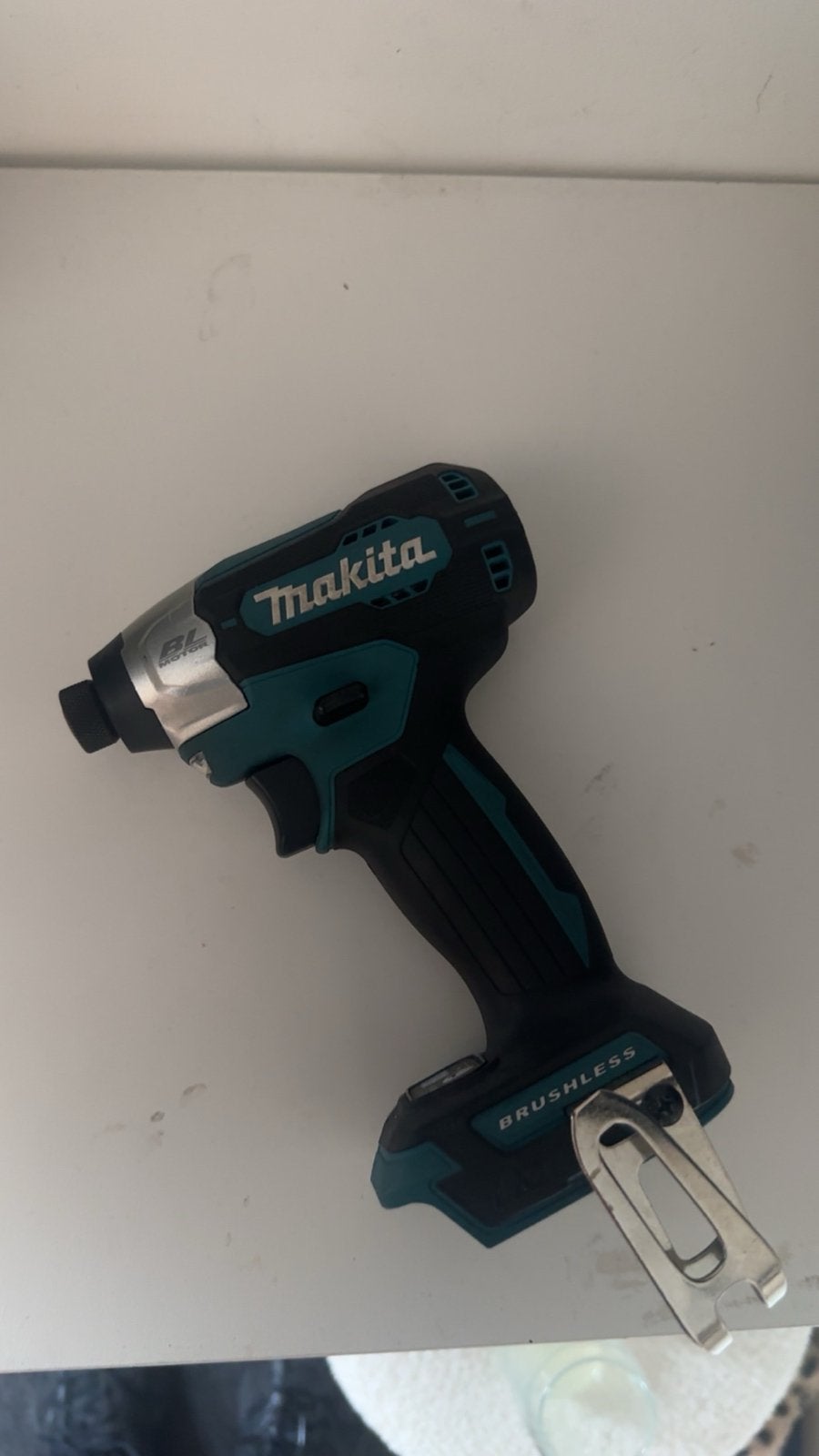 Makita Schroefmachine DTD157, Variabele snelheid, Ophalen of Verzenden, Minder dan 400 watt, Zo goed als nieuw