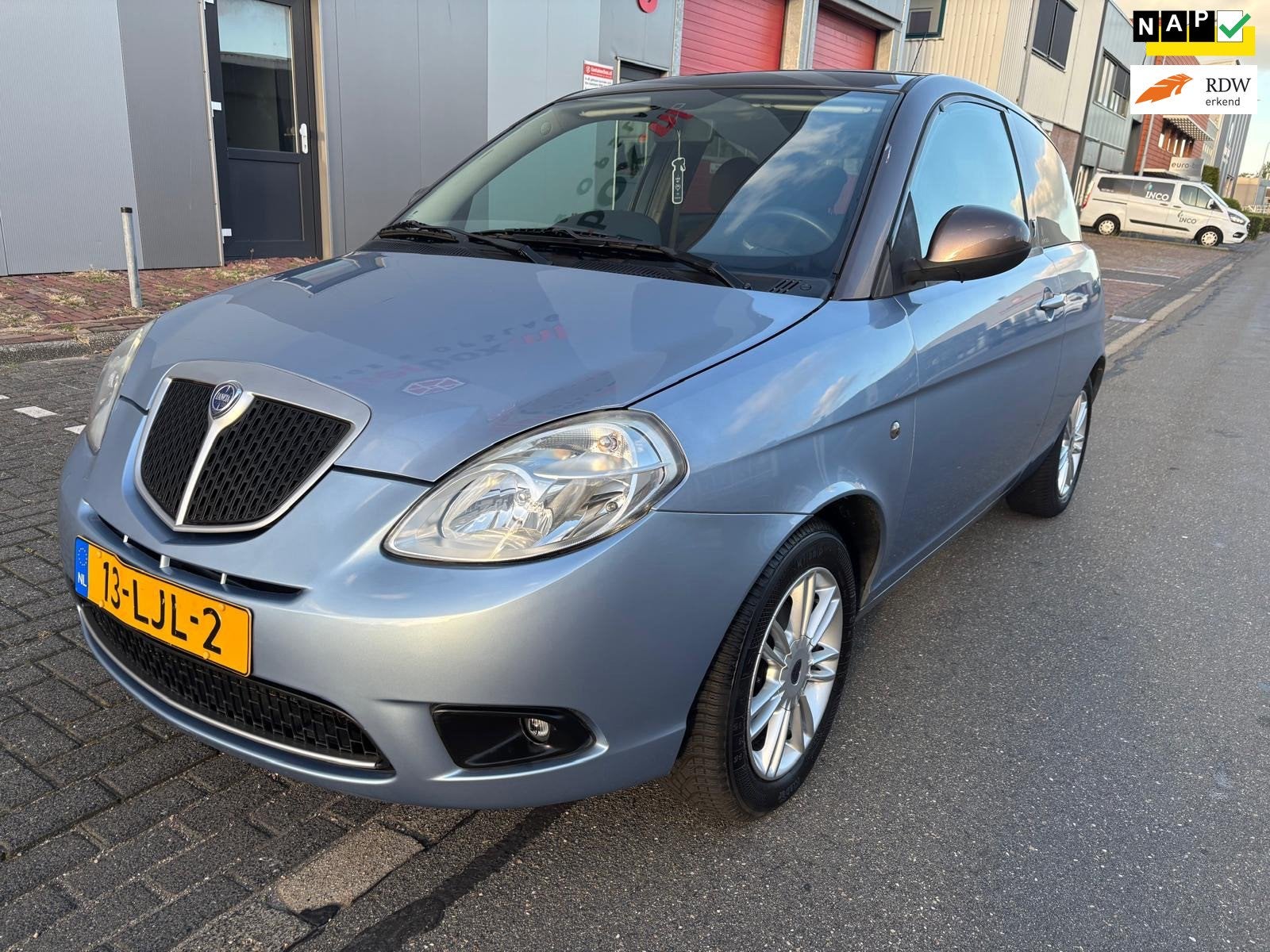 Lancia Ypsilon 1.4 Limited Edition 2010 / NAP / schuifkantel, Auto's, Voorwielaandrijving, Gebruikt, 31 €/maand, 4 cilinders