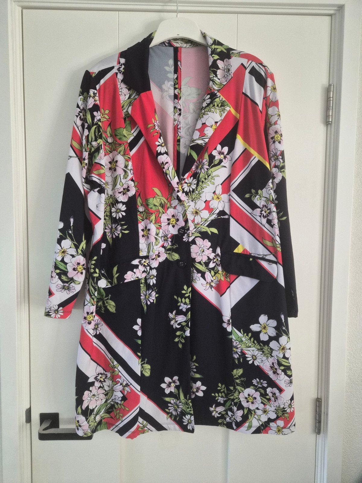 Plus basics Colbert Maat 50 - Blocky Blossom, Zwart, Ophalen of Verzenden, Zo goed als nieuw, Plusbasics