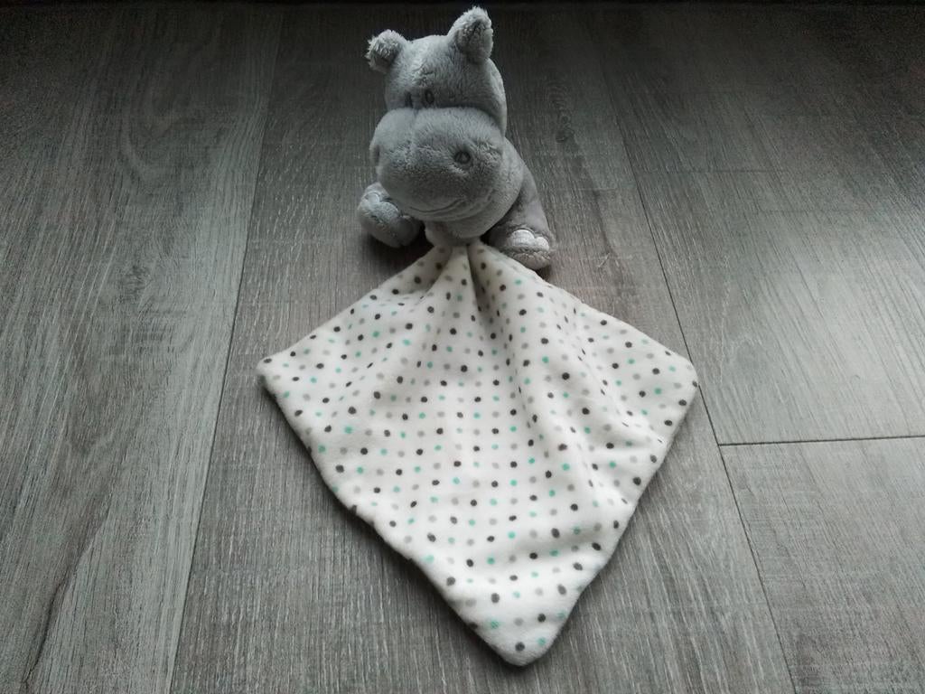 Nijlpaard knuffeldoekje ergee label is wat gerafeld, Ophalen of Verzenden