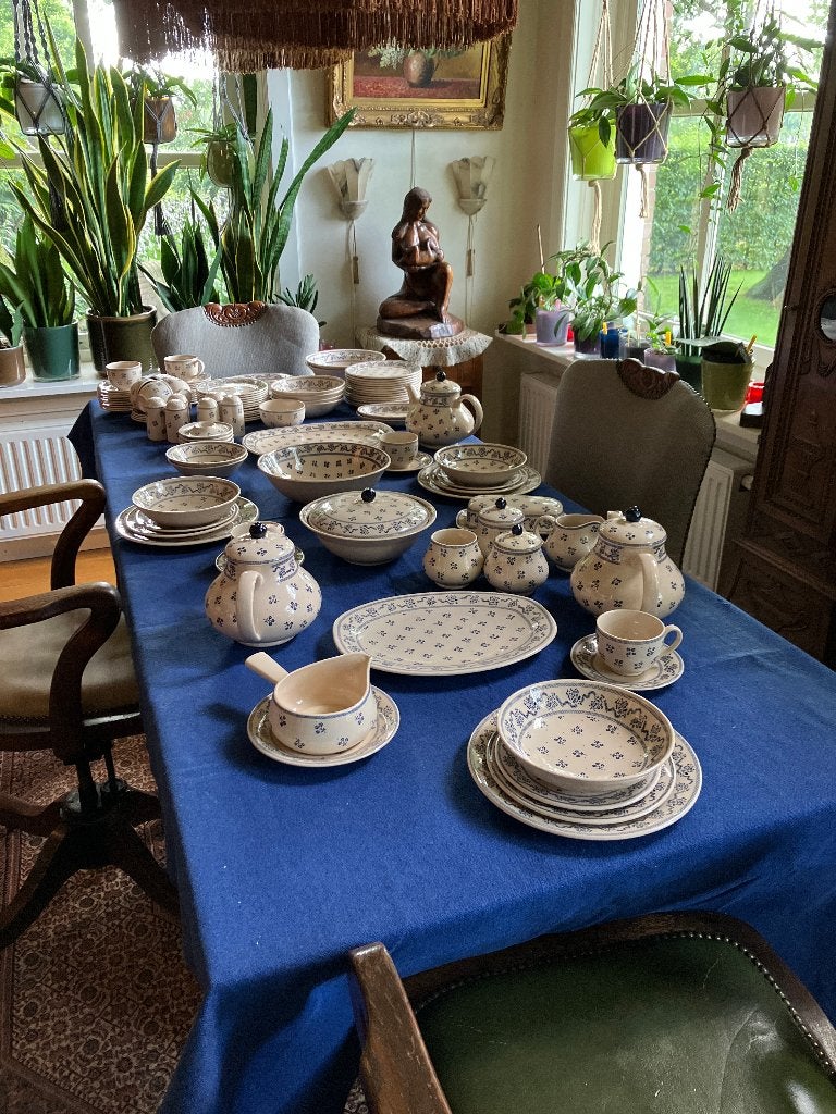 Johnson Brothers Bros Petit Fleur Vintage servies, Antiek en Kunst, Antiek | Servies compleet, Ophalen of Verzenden