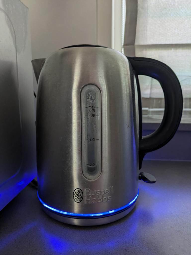 Russell Hobbs RVS waterkoker - 1.7L, Witgoed en Apparatuur, Waterkokers, Ophalen