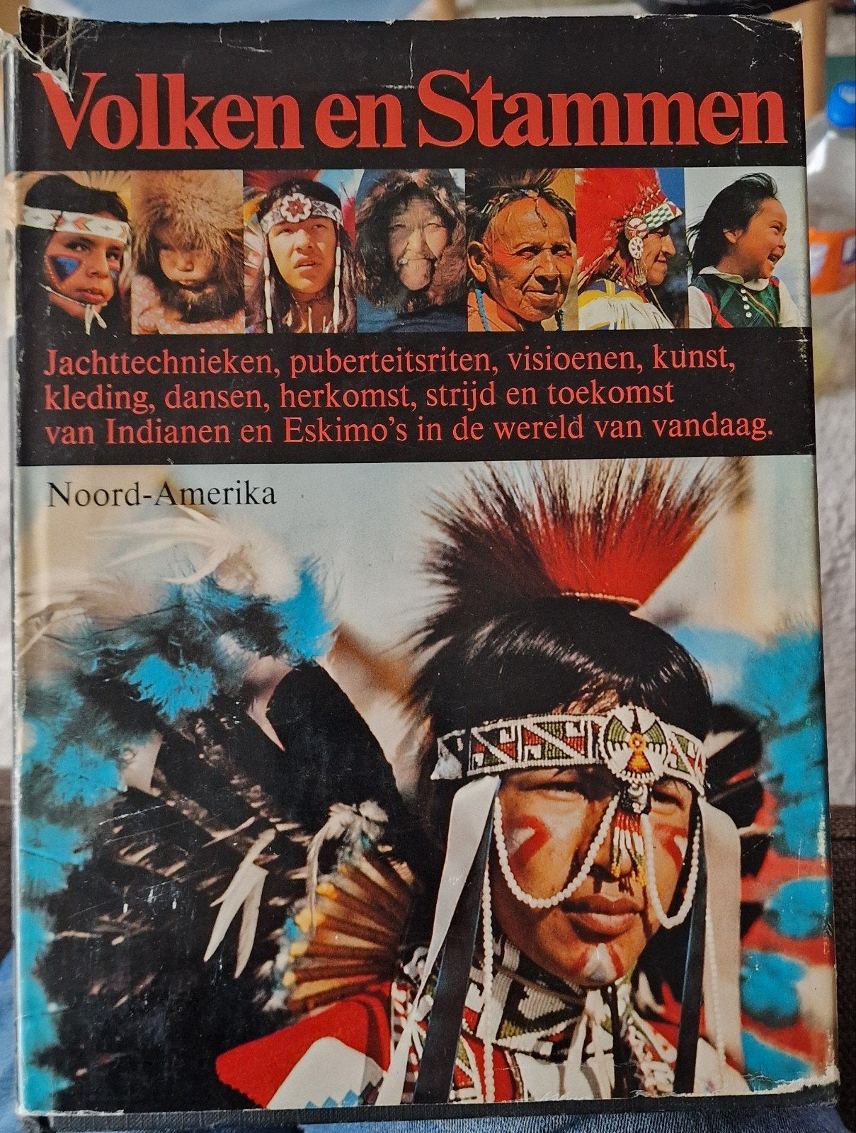 Volken en Stammen: Indianen en Eskimo's in Noord-Amerika, Ophalen of Verzenden, 20e eeuw of later, Zo goed als nieuw, Onbekend