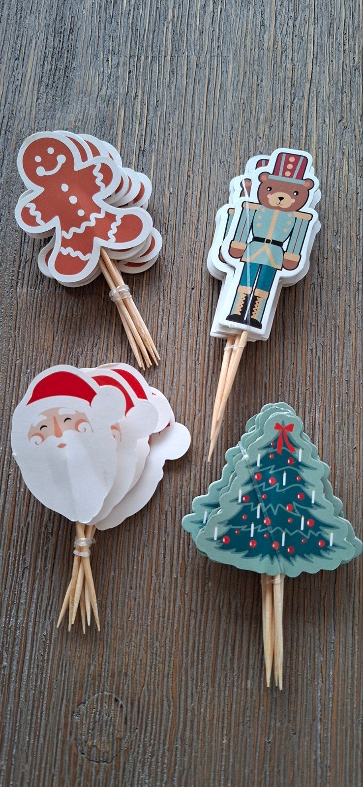 kerst prikkers voor op bv. een muffin/cupcake, Ophalen of Verzenden
