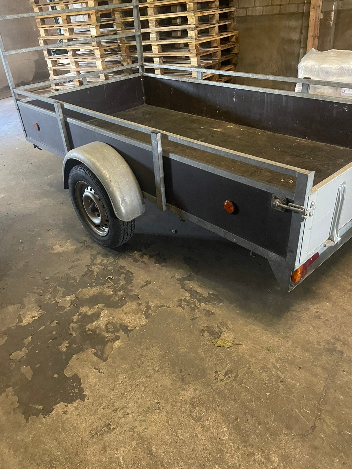 Aanhanger in goede staat, Auto diversen, Aanhangers en Bagagewagens, Ophalen, Zo goed als nieuw