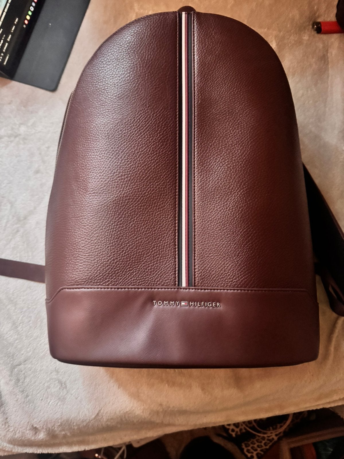 Tommy hilfiger men backpack perfect condition, Sieraden, Tassen en Uiterlijk, Tassen | Rugtassen, Ophalen of Verzenden, Zo goed als nieuw
