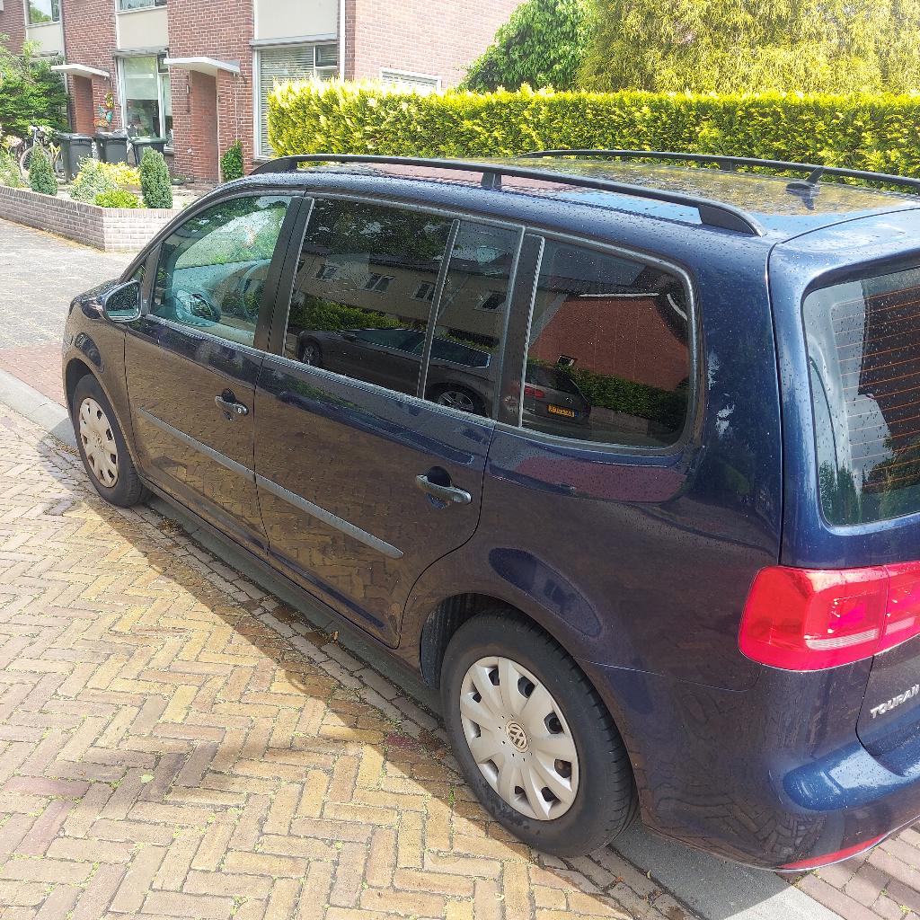 Volkswagen 2011 Touran 1.2 Ruime Gezinsauto met Trekhaak 5P, Stof, Blauw, Handgeschakeld, Particulier