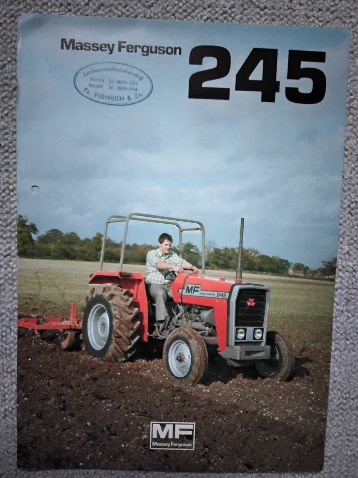 MASSEY FERGUSON FOLDERS, Ophalen of Verzenden, Zo goed als nieuw