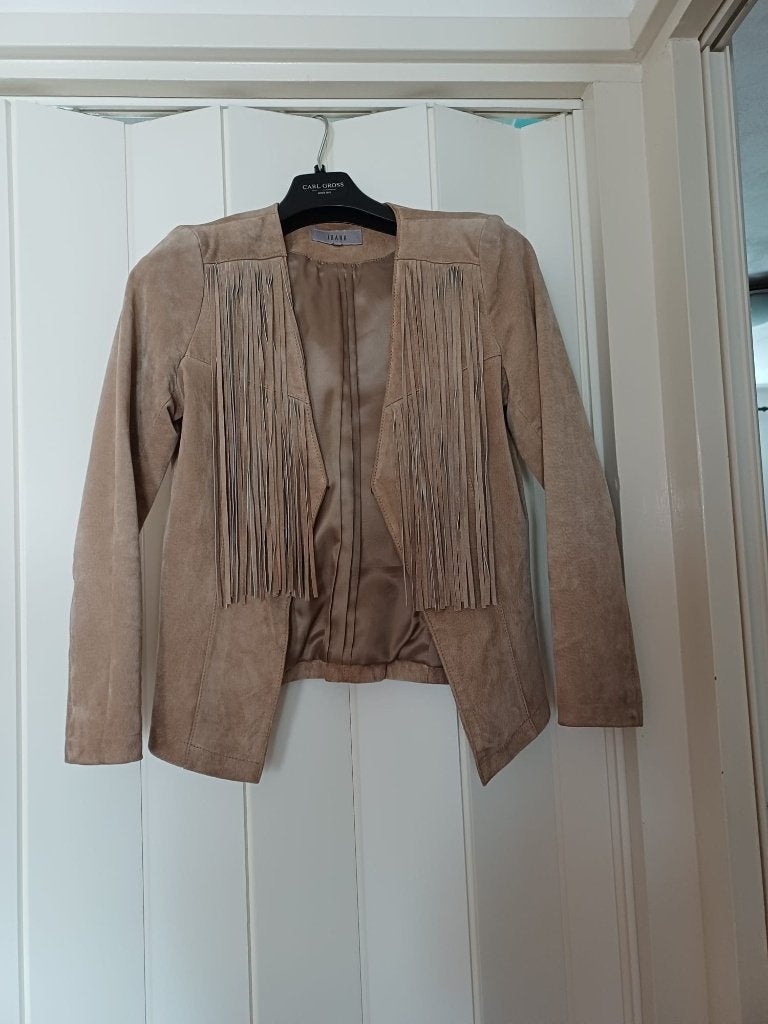 damesjasje suede mt 38, Ophalen of Verzenden, Zo goed als nieuw, Maat 38/40 (M), Beige