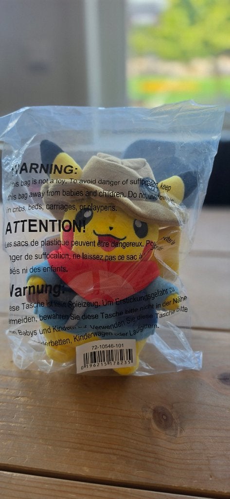 Pokémon Fossil Museum Excavator Pikachu Plush Sealed, Pokémon, Ophalen, Nieuw, Overige typen
