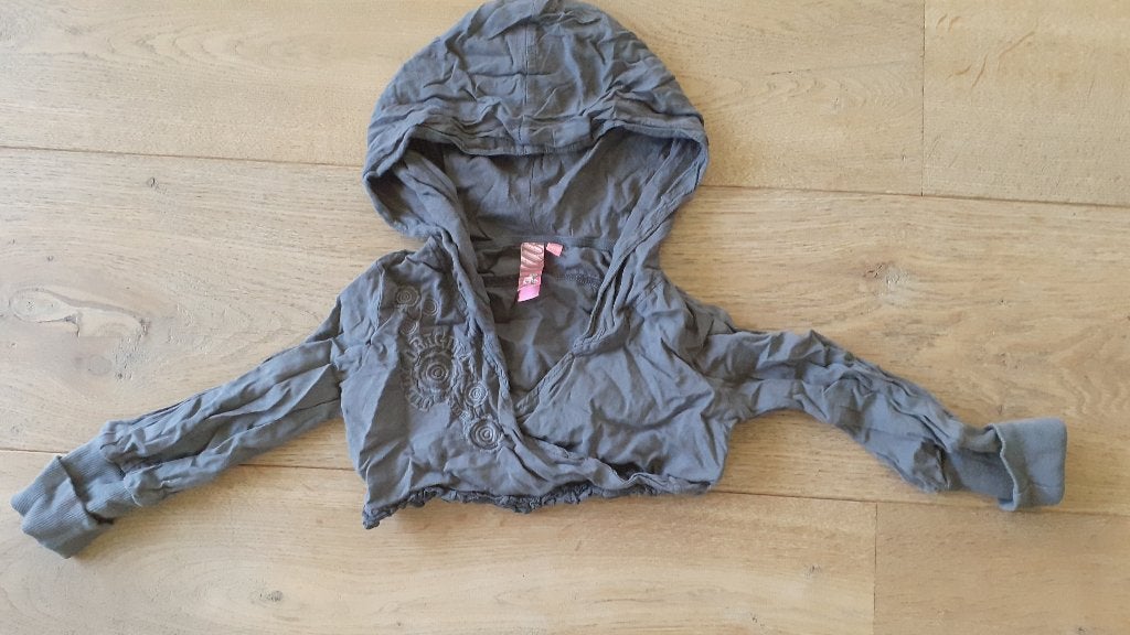 Vestje / Bolero maat 104, Kinderen en Baby's, Kinderkleding | Maat 104, Overige typen, Meisje, Jilly, Ophalen of Verzenden