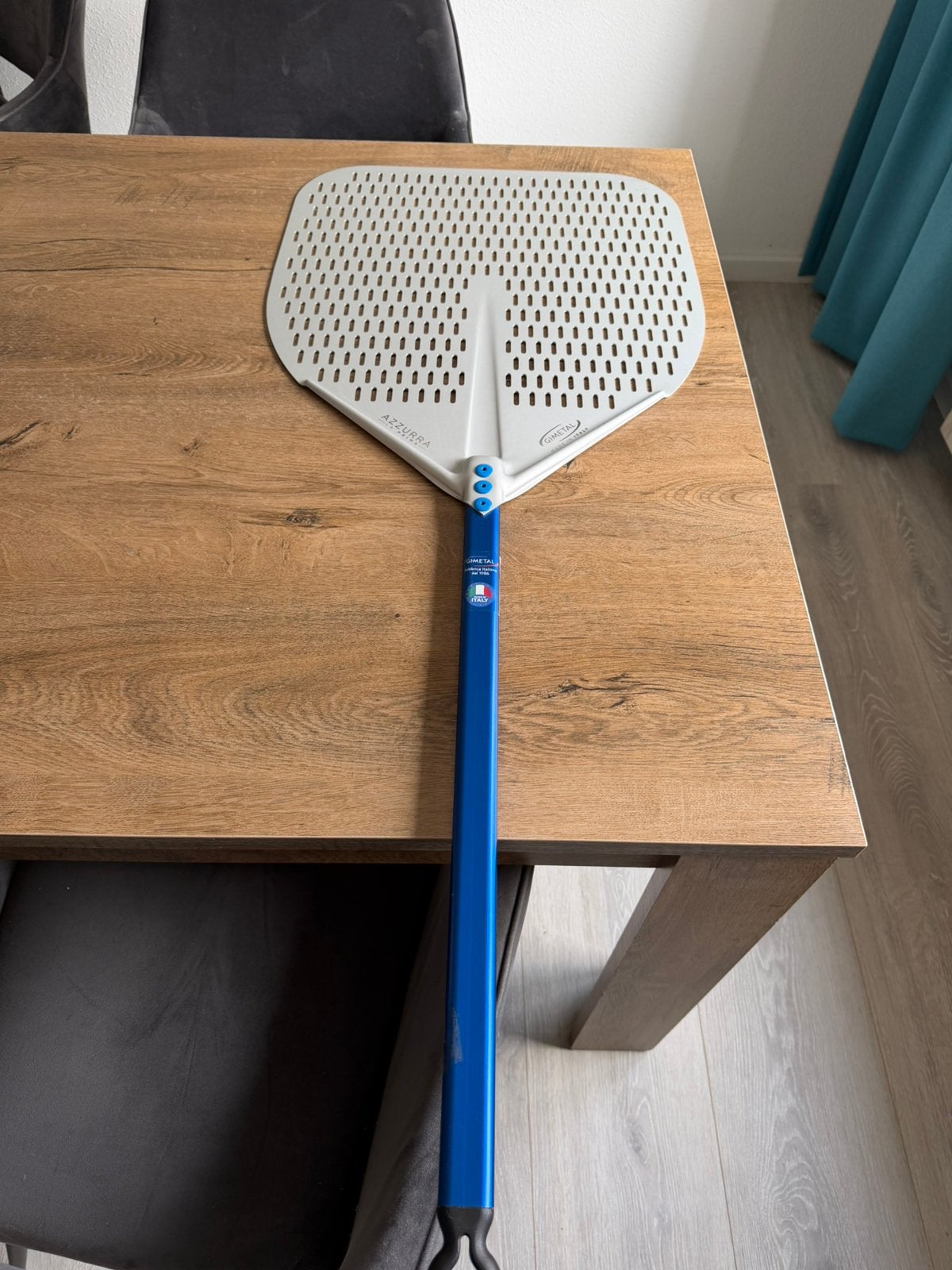 Gi metal pizzaschep 45 cm, Huis en Inrichting, Ophalen of Verzenden, Gebruikt
