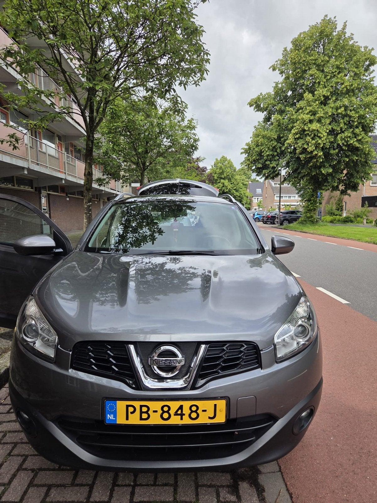 Nissan Qashqai 1.6 2WD 2012 Grijs, Auto's, Voorwielaandrijving, 4 cilinders, 1210 kg, 1200 kg