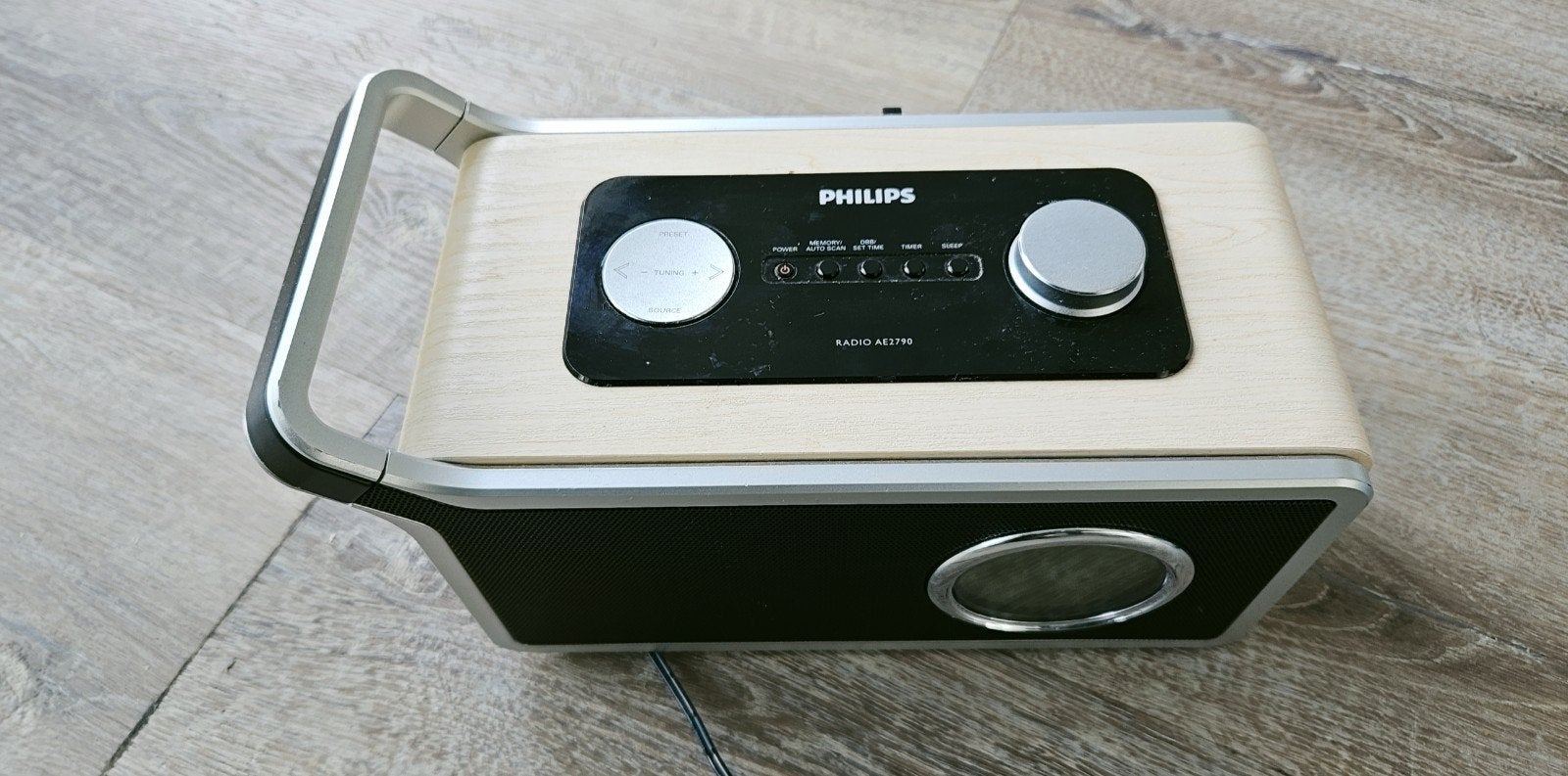 Mooi en heel weinig gebruikt Philips draagbaar radio AE2790, Ophalen of Verzenden, Zo goed als nieuw