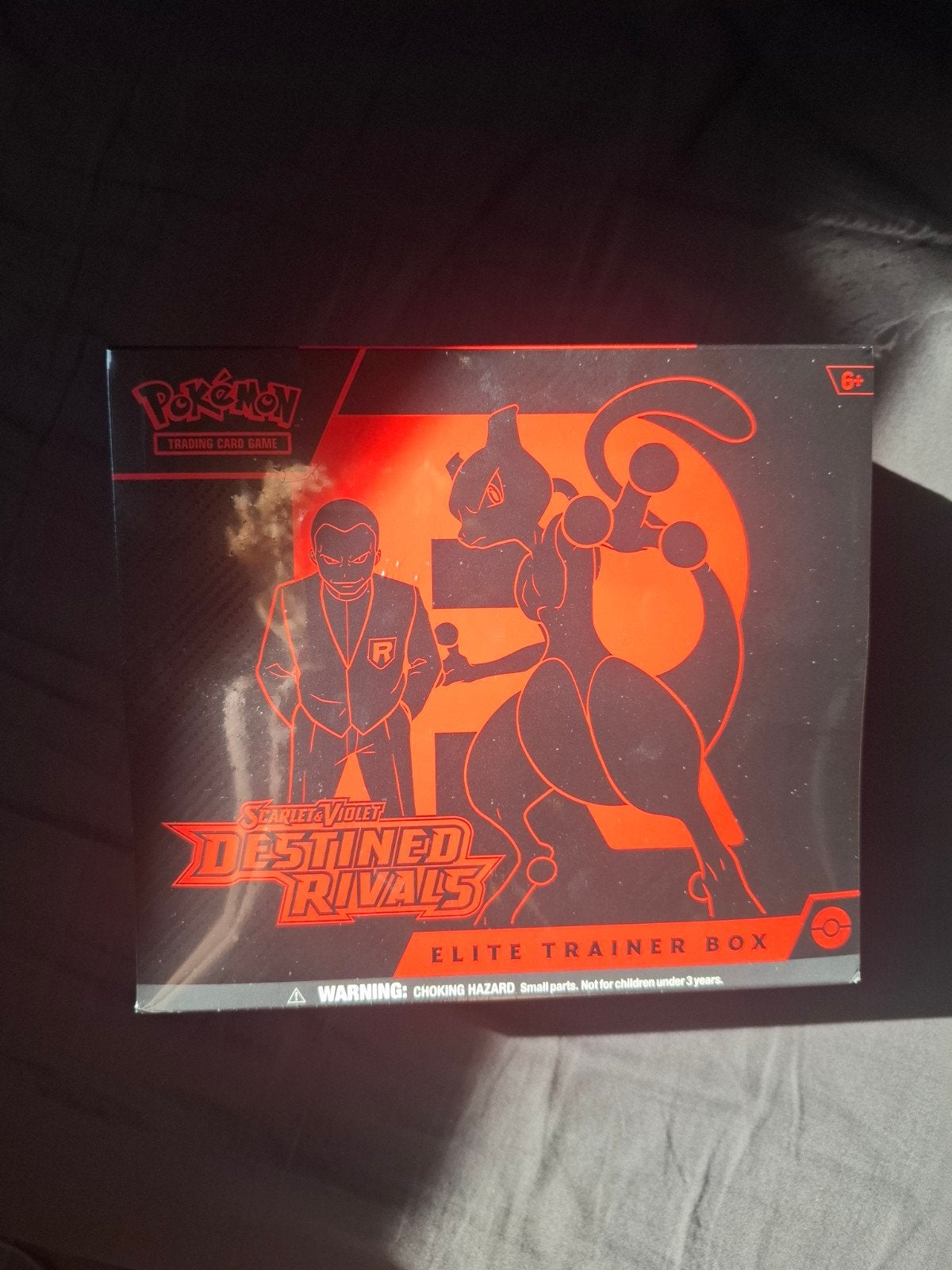 Pokémon Destined Rivals ETB, Hobby en Vrije tijd, Verzamelkaartspellen | Pokémon, Ophalen of Verzenden, Nieuw, Boosterbox