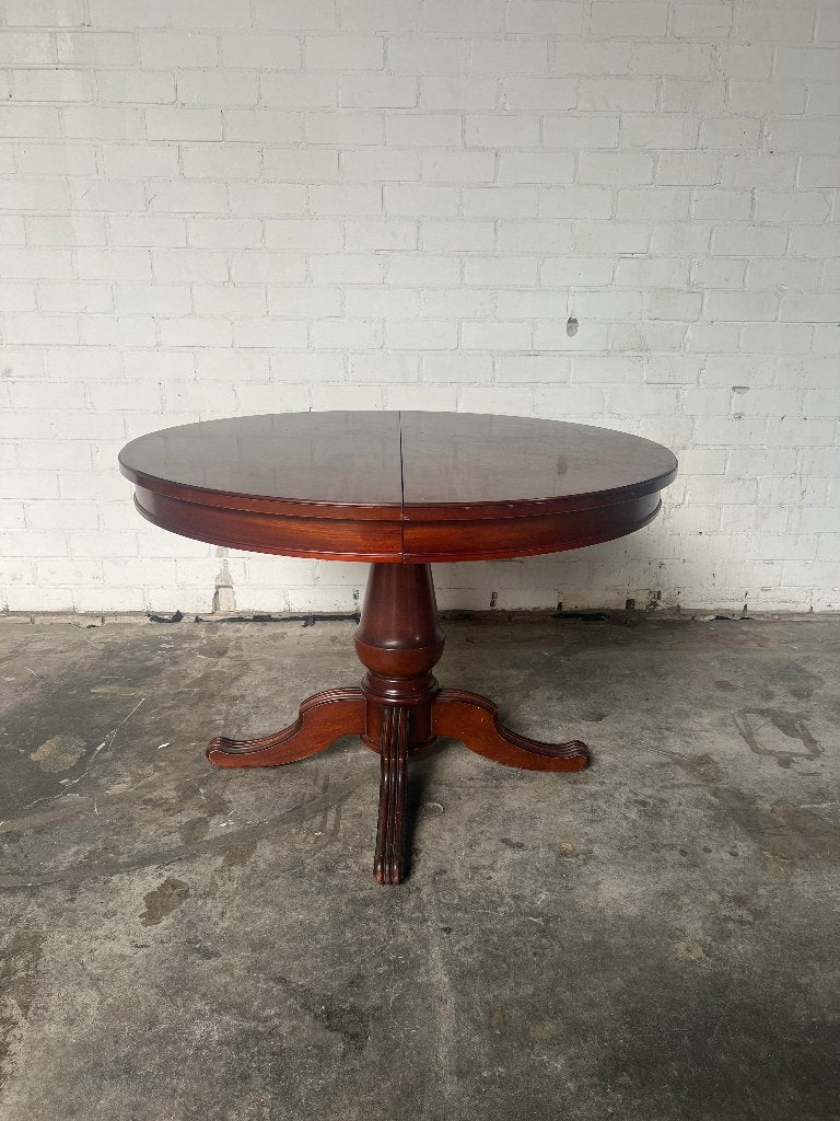 Ronde uitschuifbare eettafel op centrale poot 110 cm, Ophalen of Verzenden, Zo goed als nieuw, Vijf personen of meer, 100 tot 150 cm