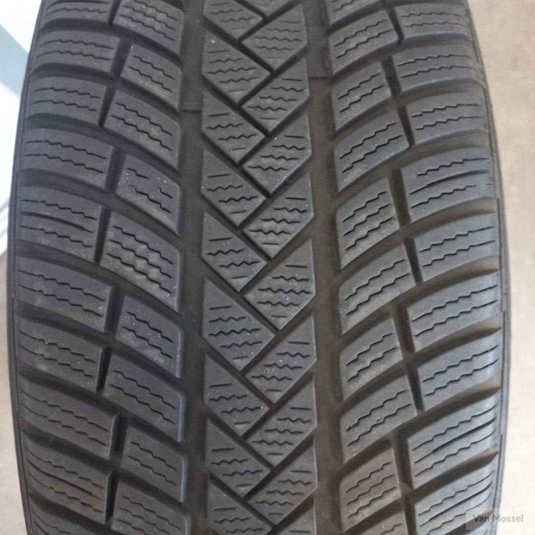 Vredestein Wintrac PRO 215/50/R19 93H, 19 inch, -, -, Band(en)
