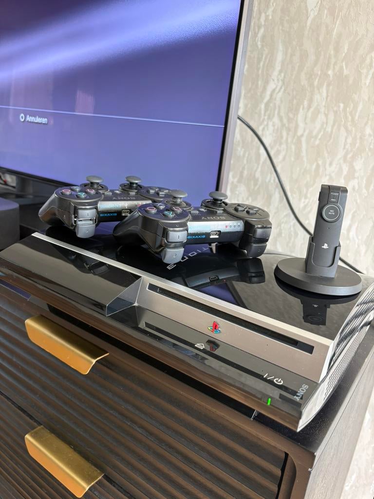 PlayStation 3 + 16 Games + 6 Controllers + Wireless Headset, Spelcomputers en Games, Games | Sony PlayStation 3, Zo goed als nieuw