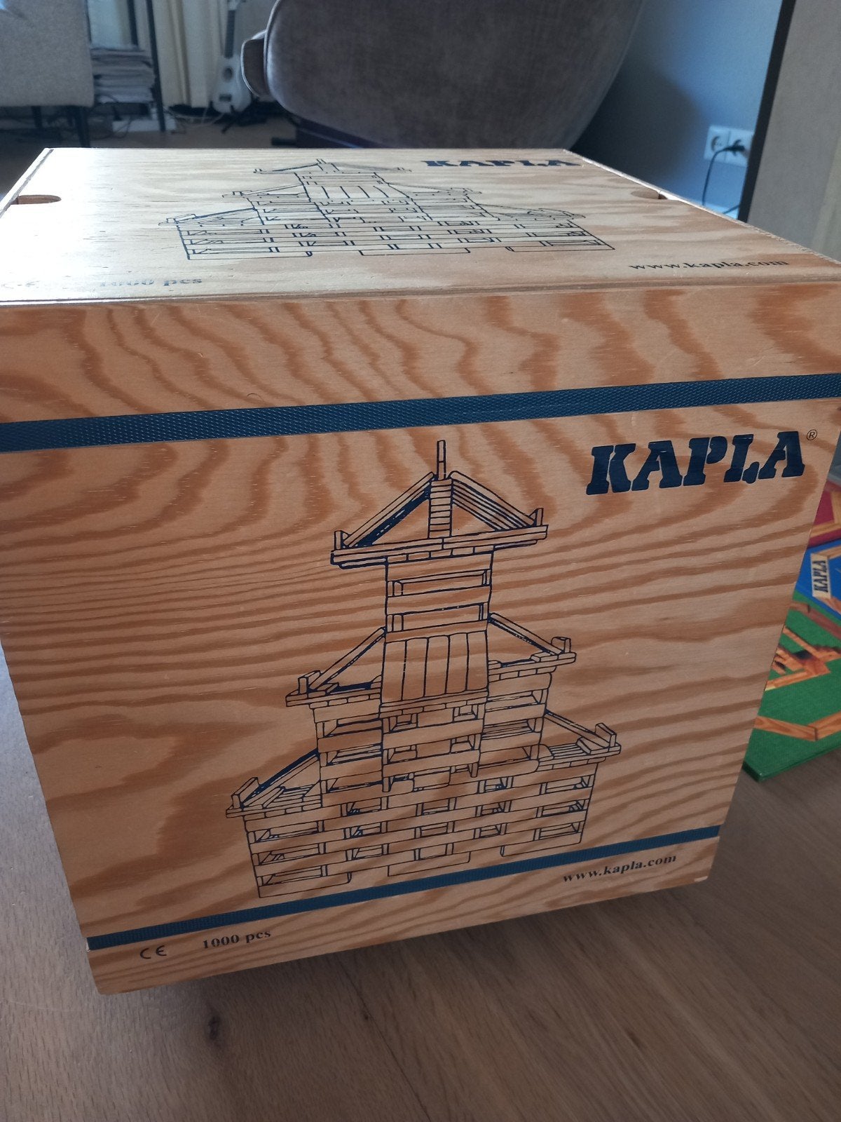 Kapla 1000 stuks in houten kist en 4 boeken, Ophalen, Gebruikt