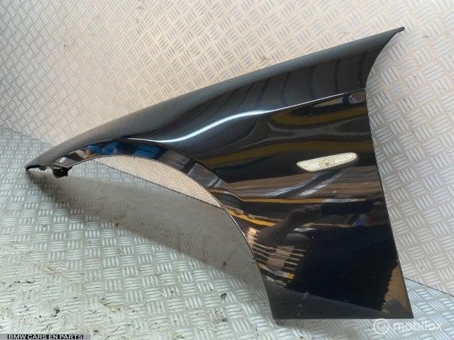Spatbord links BMW 3-serie E90 91 475/9 black sapphire metal, Gebruikt, Partnerportal@bmw.de, Bmw, Ophalen of Verzenden